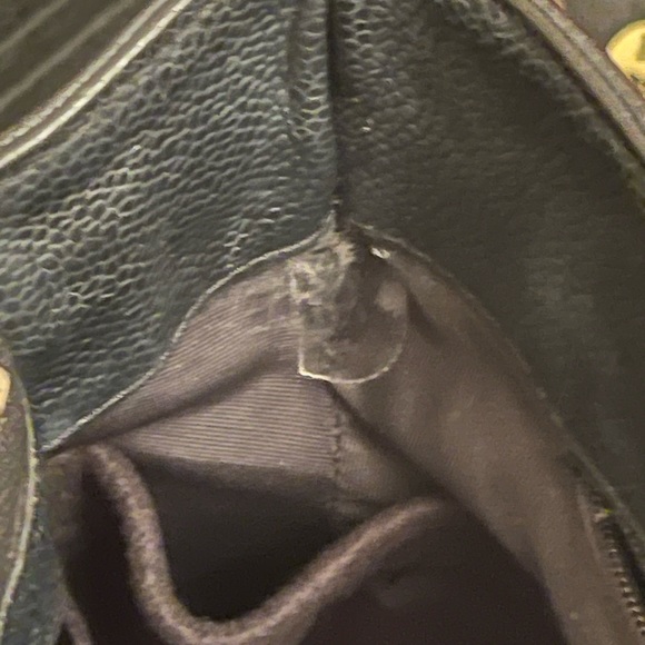 CHANEL GST BLACK CAVIAR GHW TOTE BAG - Picture 12 of 16